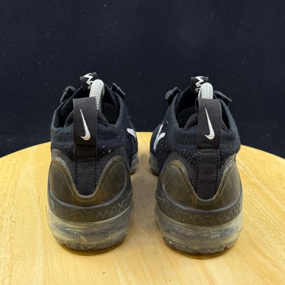 Nike Air VaporMax 2021 Flyknit Womens Size 7.5 US Black Silver Running Shoes - Picture 6 of 9